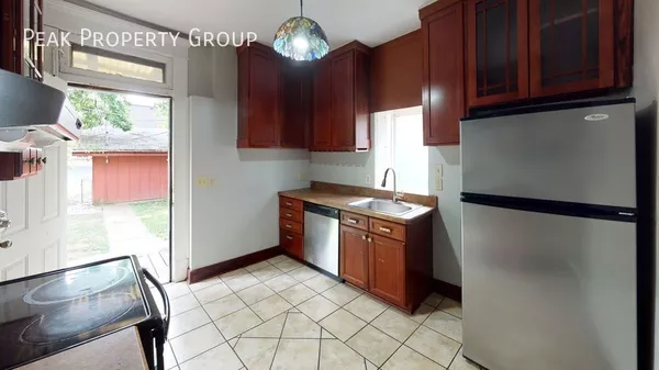 6 bedrooms apartment for rent in Indianola Terrace - North Columbus, Columbus