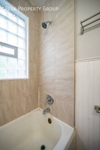 2 bedrooms apartment for rent in Old North Columbus - North Columbus, Columbus