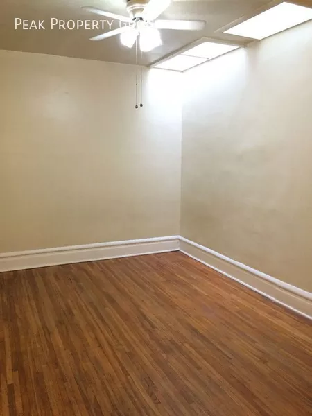 Studio Apartment for rent in Dennison Place - Central Columbus, Columbus