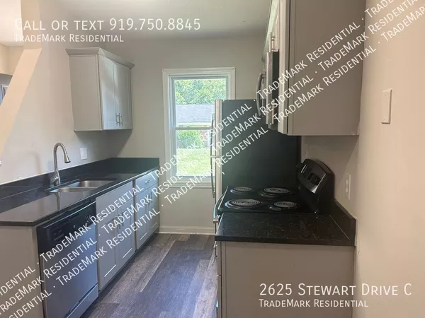 2 bedrooms apartment for rent in Renaissance Park - South Raleigh, Raleigh