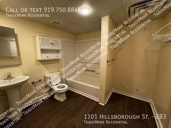 1 bedroom apartment for rent in Cameron Park - Central Raleigh, Raleigh