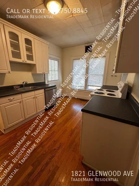 3 bedrooms apartment for rent in Five Points - Central Raleigh, Raleigh