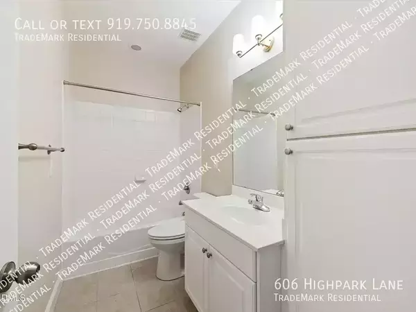 2 bedrooms apartment for rent in Anderson Heights - North Raleigh, Raleigh