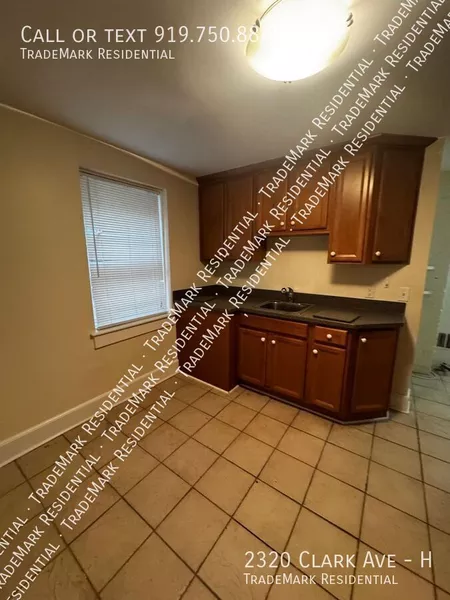 2 bedrooms apartment for rent in Fairmont - Central Raleigh, Raleigh