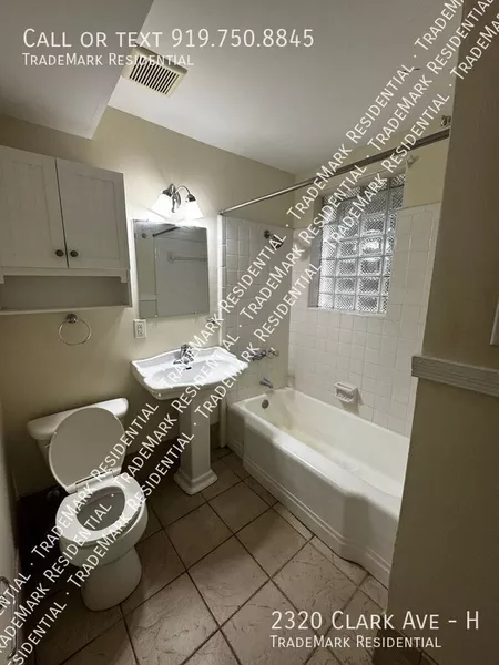 2 bedrooms apartment for rent in Fairmont - Central Raleigh, Raleigh