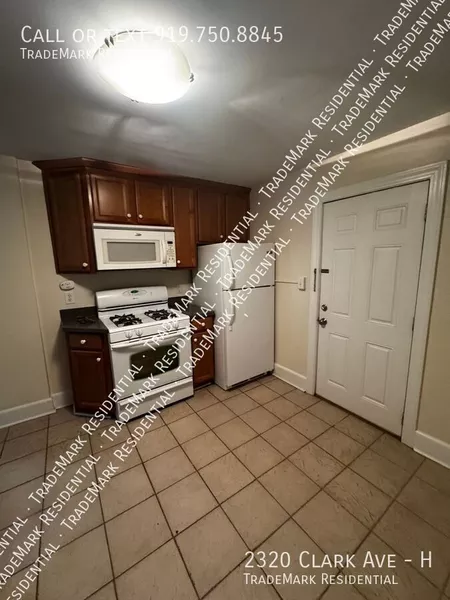 2 bedrooms apartment for rent in Fairmont - Central Raleigh, Raleigh