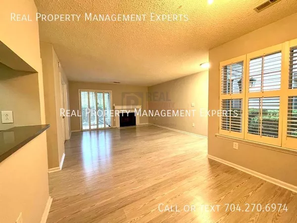 2 bedrooms apartment for rent in Beverly Woods - South Charlotte, Charlotte