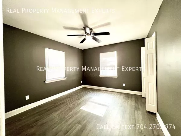 2 bedrooms apartment for rent in Country Club Heights - East Charlotte, Charlotte