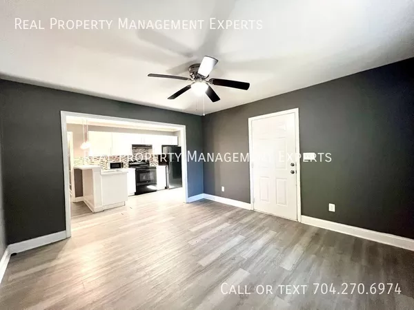 2 bedrooms apartment for rent in Country Club Heights - East Charlotte, Charlotte