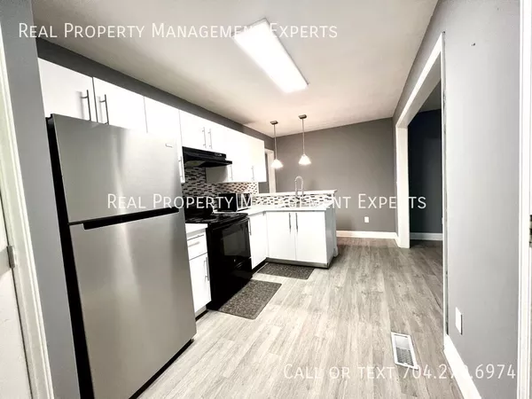 2 bedrooms apartment for rent in Country Club Heights - East Charlotte, Charlotte