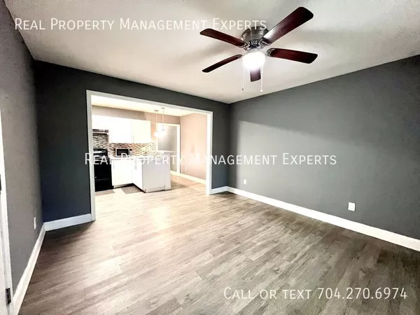 2 bedrooms apartment for rent in Country Club Heights - East Charlotte, Charlotte