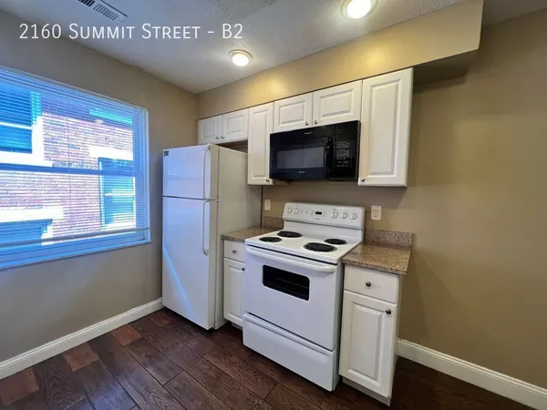 2 bedrooms apartment for rent in Iuka Ravine/Indianola Forest - North Columbus, Columbus