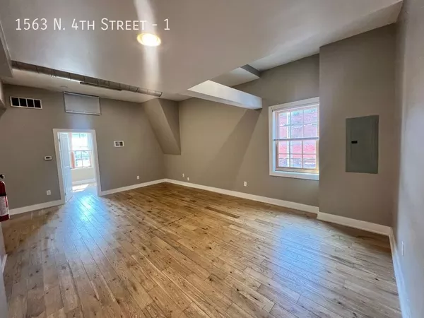 4 bedrooms apartment for rent in Weinland Park - Central Columbus, Columbus