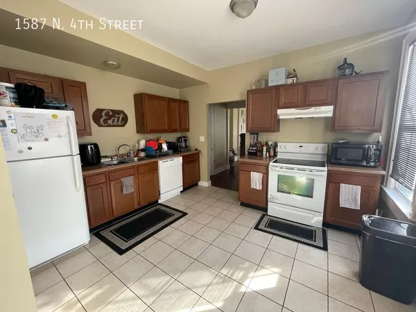 4 bedrooms apartment for rent in Indianola Terrace - North Columbus, Columbus