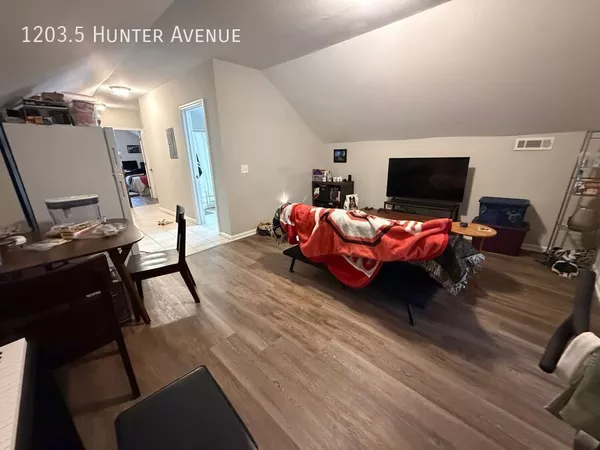 2 bedrooms apartment for rent in Dennison Place - Central Columbus, Columbus