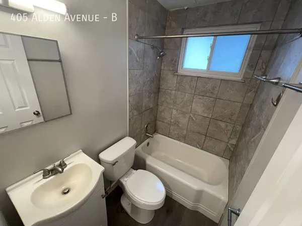 1 bedroom apartment for rent in Iuka Ravine/Indianola Forest - North Columbus, Columbus