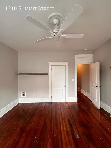 3 bedrooms apartment for rent in Weinland Park - Central Columbus, Columbus