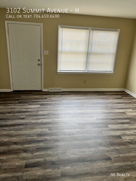 2 bedrooms apartment for rent in North Greensboro - Greensboro, Greensboro