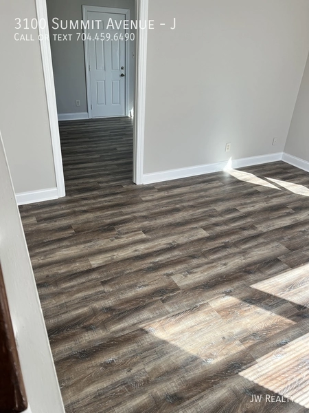 3 bedrooms apartment for rent in North Greensboro - Greensboro, Greensboro