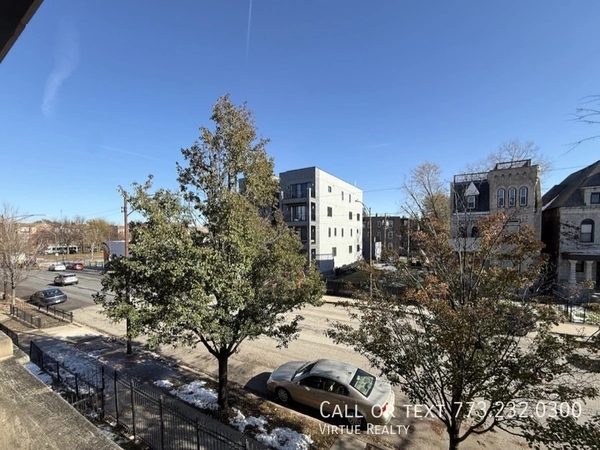 3 bedrooms apartment for rent in Washington Park - South Side, Chicago