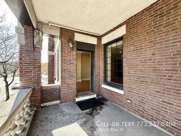 3 bedrooms apartment for rent in Washington Park - South Side, Chicago