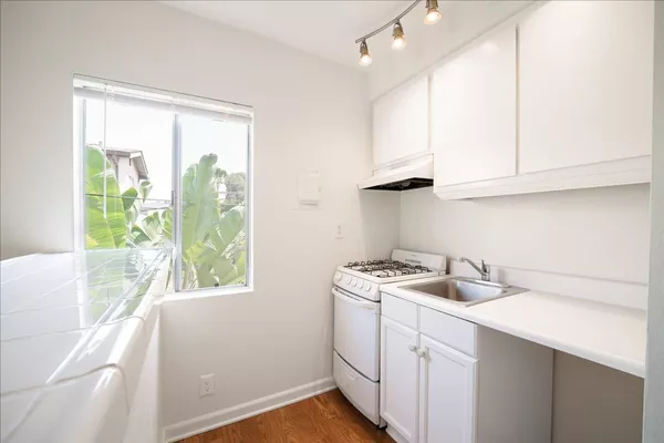 Studio Apartment for rent in Inglewood - Westside / South Bay, Los Angeles