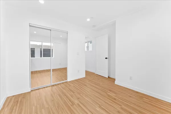 3 bedrooms apartment for rent in Mid City - Central Los Angeles, Los Angeles