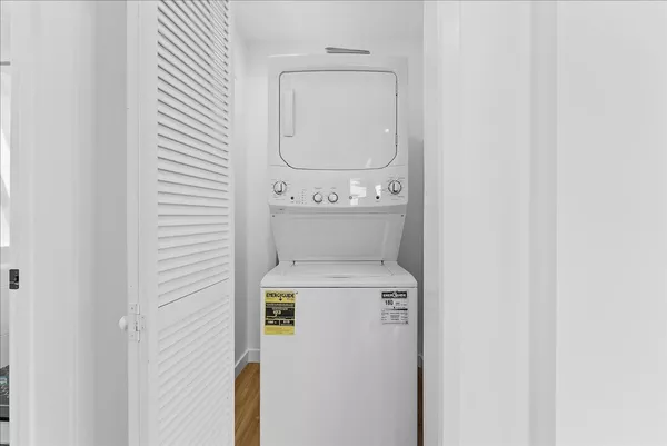 3 bedrooms apartment for rent in Mid City - Central Los Angeles, Los Angeles