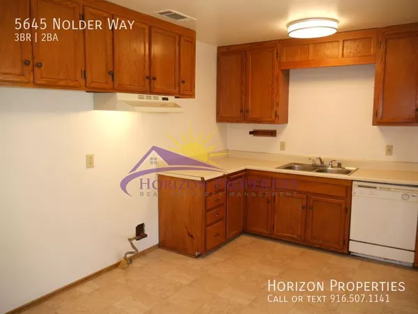 3 bedrooms apartment for rent in Mangan Park - SW SAC, Sacramento