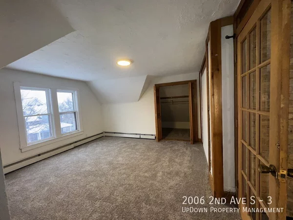 Studio Apartment for rent in Stevens Square-Loring Heights - Central Minneapolis, Minneapolis