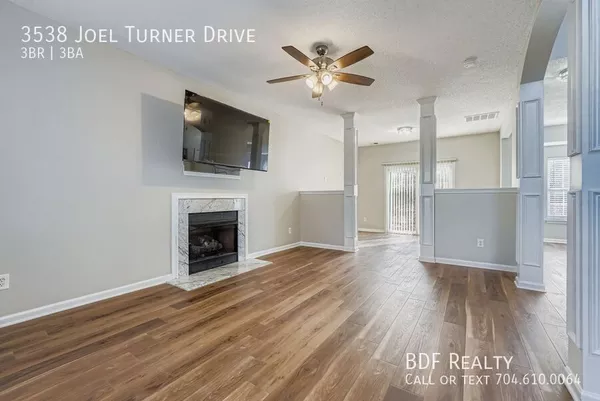 3 bedrooms apartment for rent in Oakdale - North Charlotte, Charlotte