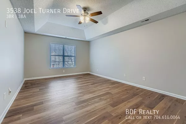 3 bedrooms apartment for rent in Oakdale - North Charlotte, Charlotte