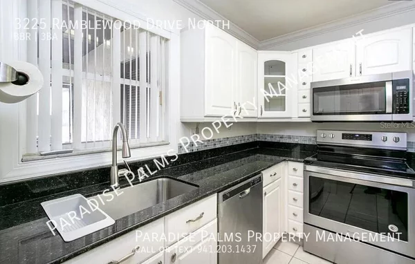 3 bedrooms apartment for rent in North Sarasota - Sarasota, Sarasota