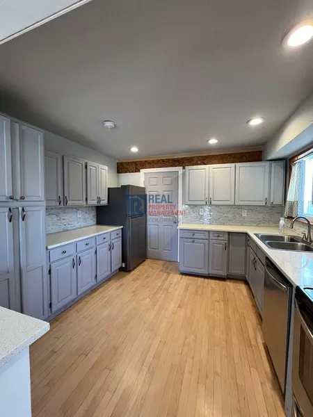 4 bedrooms apartment for rent in Harvey Park - South Denver, Denver