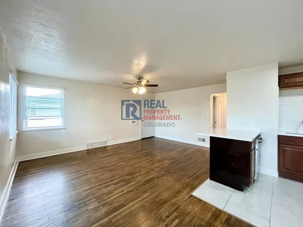 2 bedrooms apartment for rent in East Colfax - East Denver, Denver