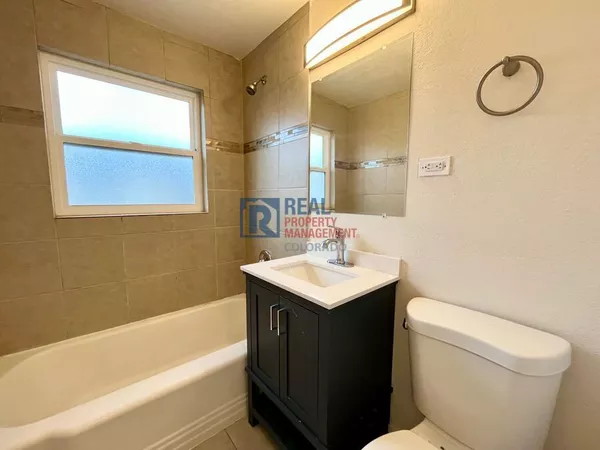 2 bedrooms apartment for rent in East Colfax - East Denver, Denver