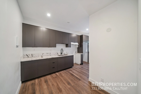 1 bedroom apartment for rent in Harvard Heights - Central Los Angeles, Los Angeles