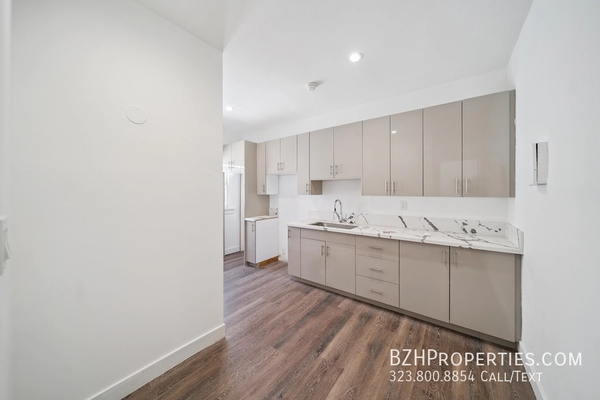 1 bedroom apartment for rent in Harvard Heights - Central Los Angeles, Los Angeles