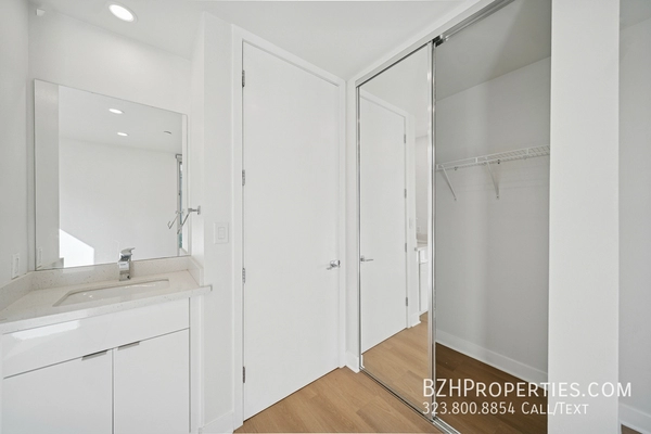 4 bedrooms apartment for rent in Mid City - Central Los Angeles, Los Angeles