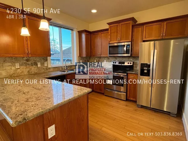 4 bedrooms apartment for rent in Foster-Powell - SE Portland, Portland