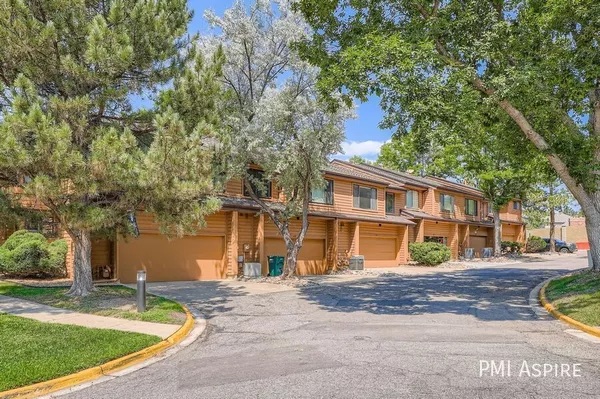 3 bedrooms apartment for rent in Washington Virginia Vale - East Denver, Denver