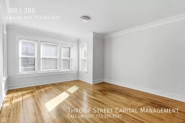 3 bedrooms apartment for rent in Washington Park - South Side, Chicago