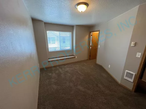 2 bedrooms apartment for rent in Glenfair - East Portland, Portland