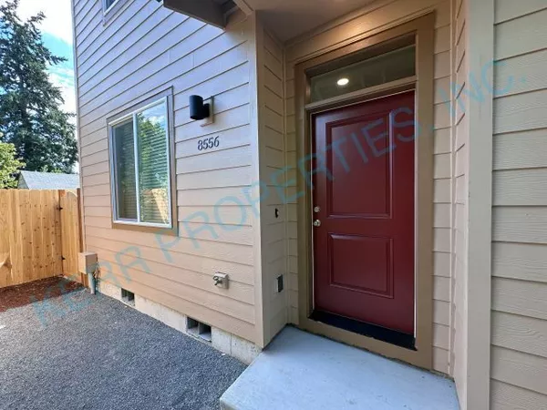 3 bedrooms apartment for rent in Foster-Powell - SE Portland, Portland