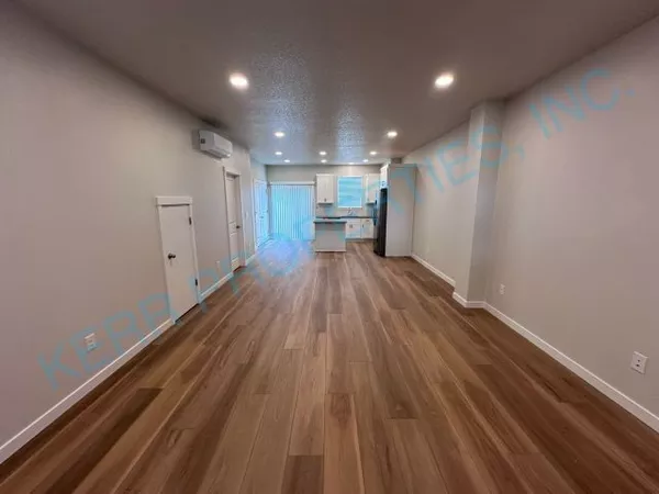 3 bedrooms apartment for rent in Foster-Powell - SE Portland, Portland