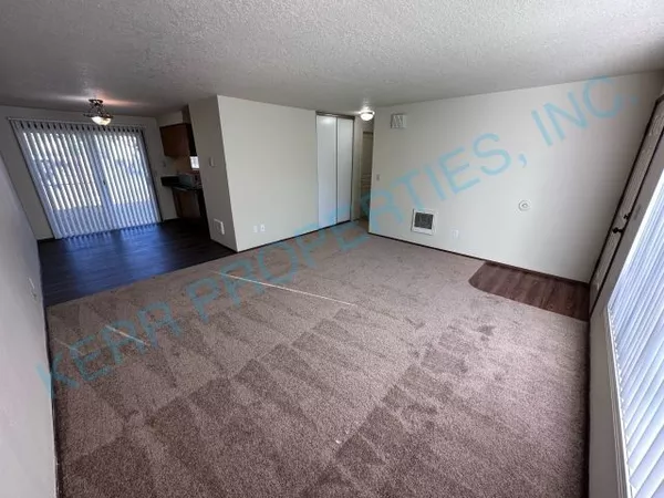 2 bedrooms apartment for rent in Hazelwood - East Portland, Portland