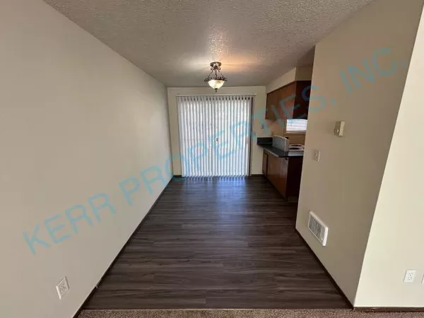 2 bedrooms apartment for rent in Hazelwood - East Portland, Portland