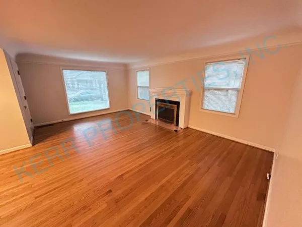 4 bedrooms apartment for rent in Beaumont-Wilshire - NE Portland, Portland