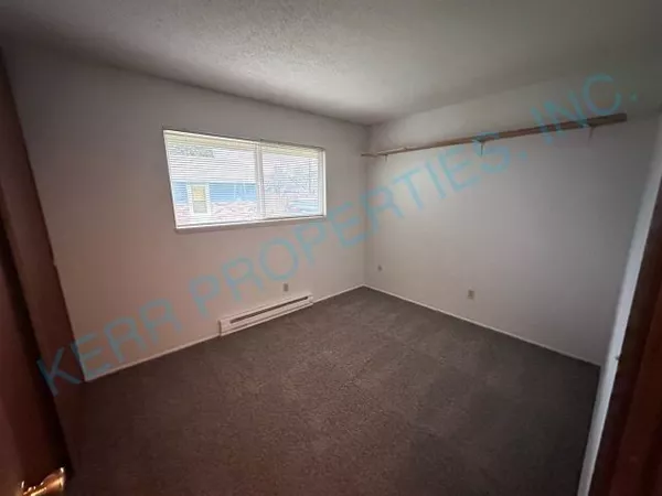 2 bedrooms apartment for rent in Foster-Powell - SE Portland, Portland