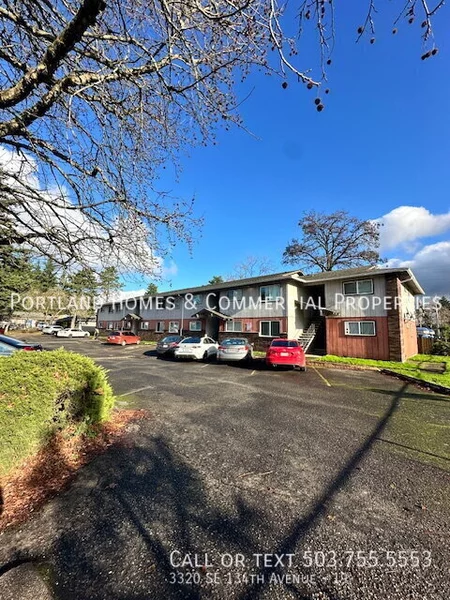 2 bedrooms apartment for rent in Powellhurst-Gilbert - SE Portland, Portland